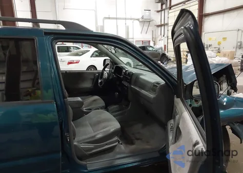 1998 Isuzu Rodeo Ls/S из США, поврежденный, VIN 4S2CK58W4W4337404